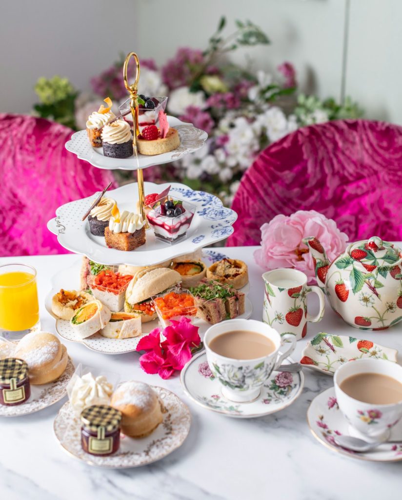 afternoon Tea London - Vintage Bus - B Bakery