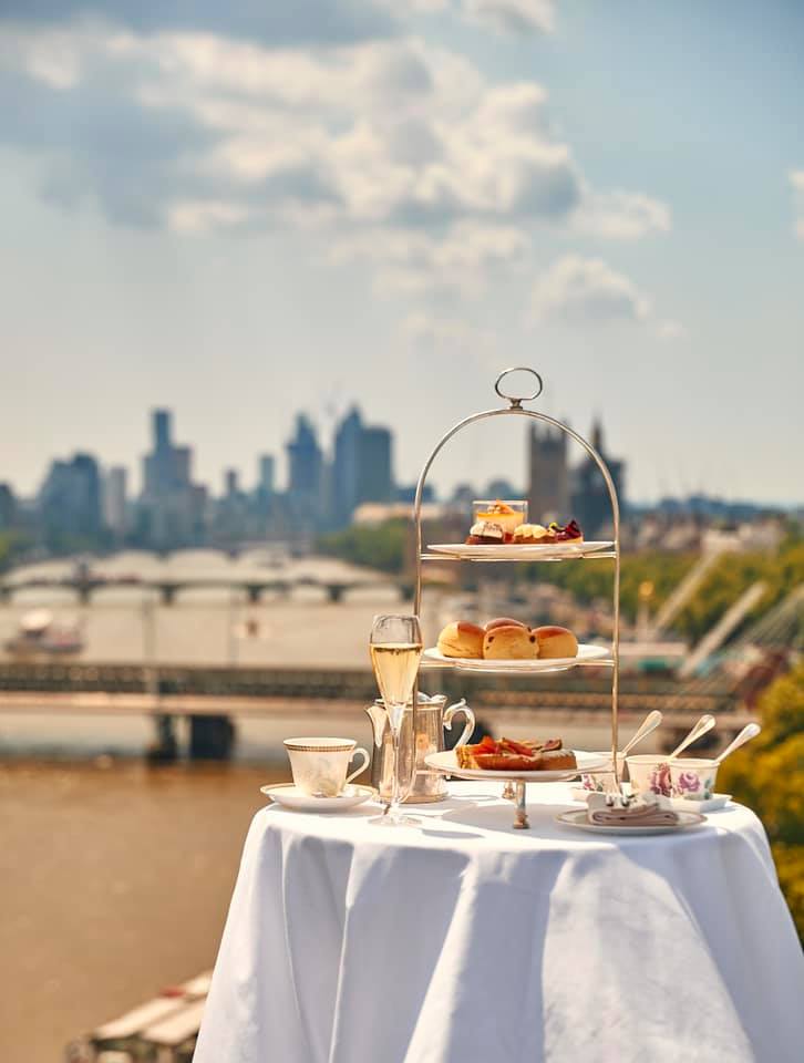 afternoon tea London - The Savoy