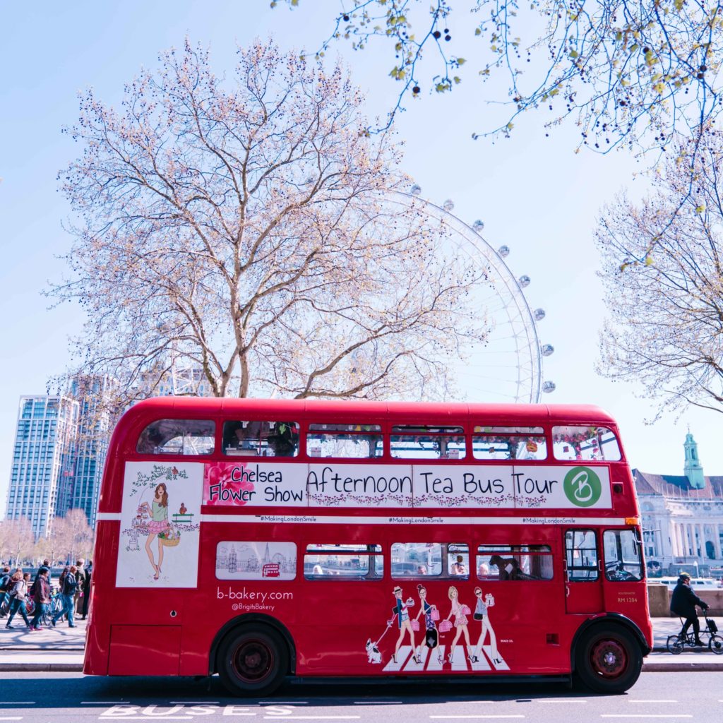 afternoon tea bus